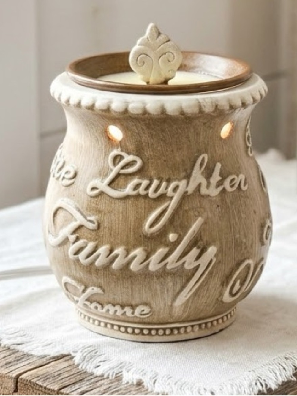 Ceramic Electric Wax Melt Warmer Farmhouse Rustic Laughter Family Love 25W